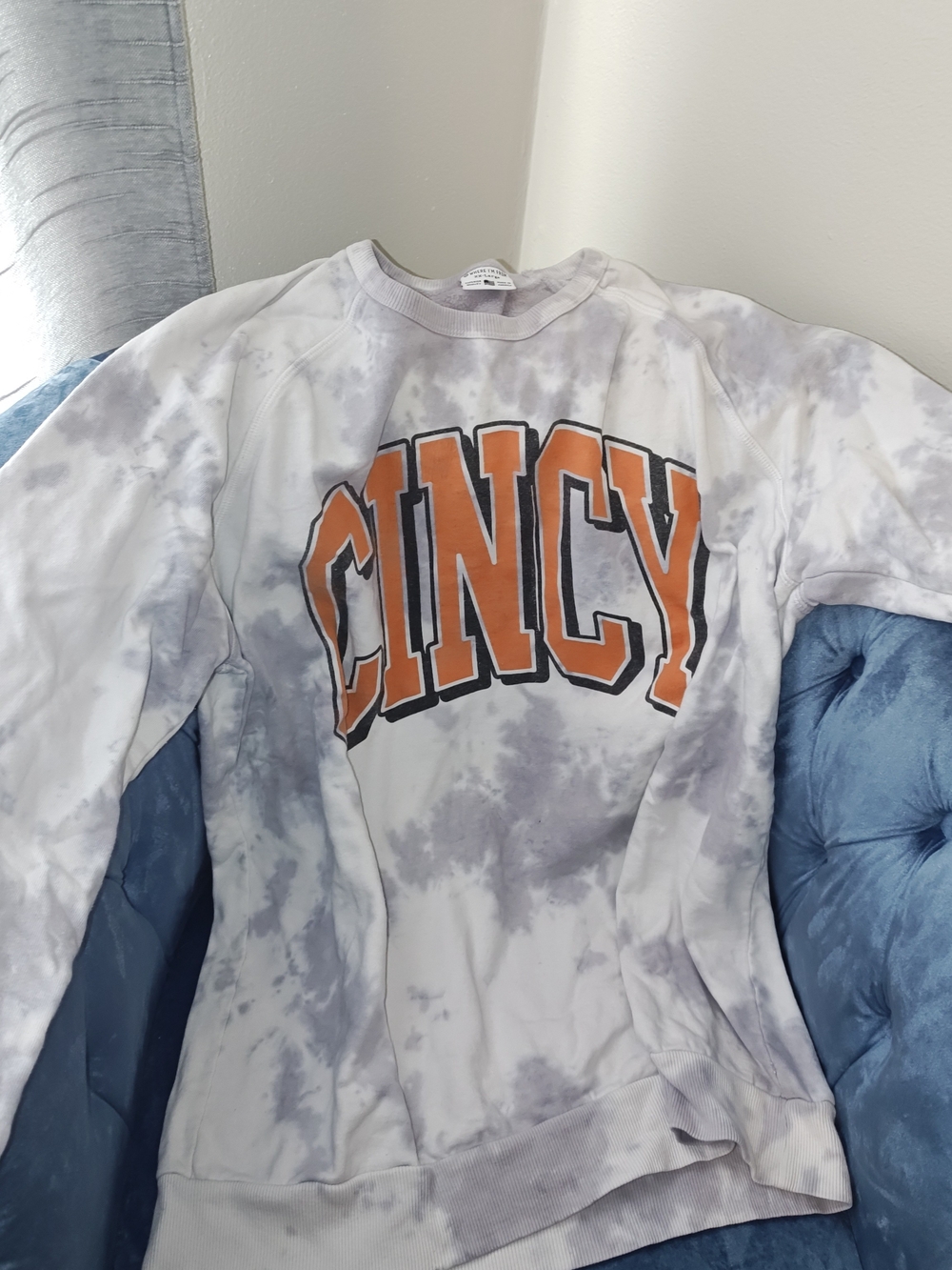 Where I'm From Women's Crewneck Sweatshirt with CINCY Graphic - Orange/Gray